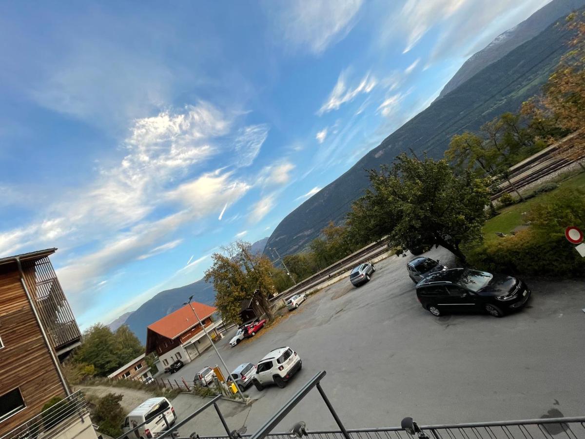 Visperblick 24-7 Parkplatz Und Fruehstueck Inkl Villa Ausserberg ภายนอก รูปภาพ
